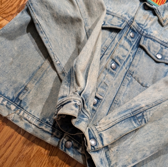 Vtg 90s CALVIN Calvin Klein Denim Jean Jacket Size L Acid Wash Distressed Grunge - Picture 4 of 6